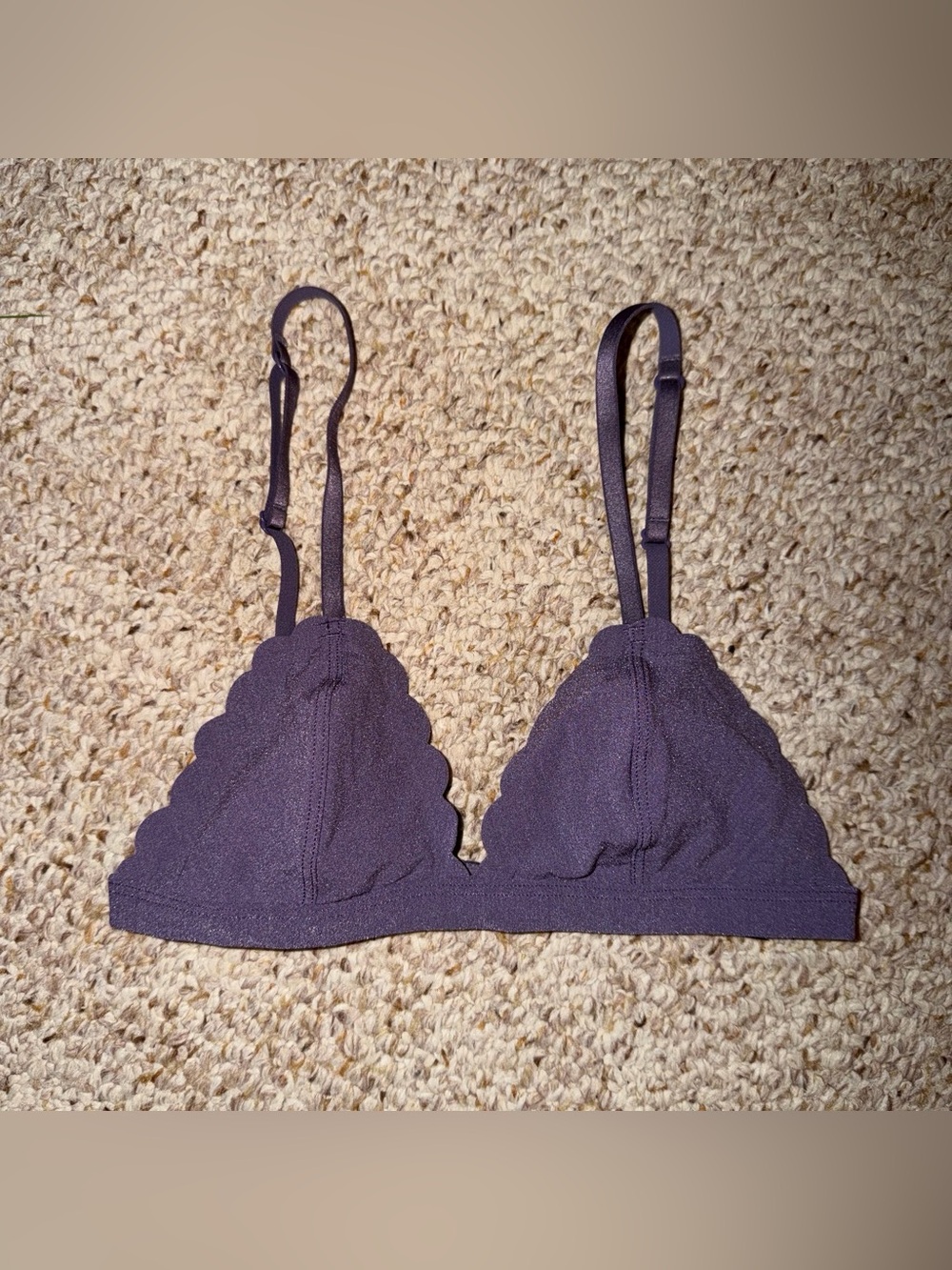 Victoria's Secret Scallop Triangle Bralette XS
